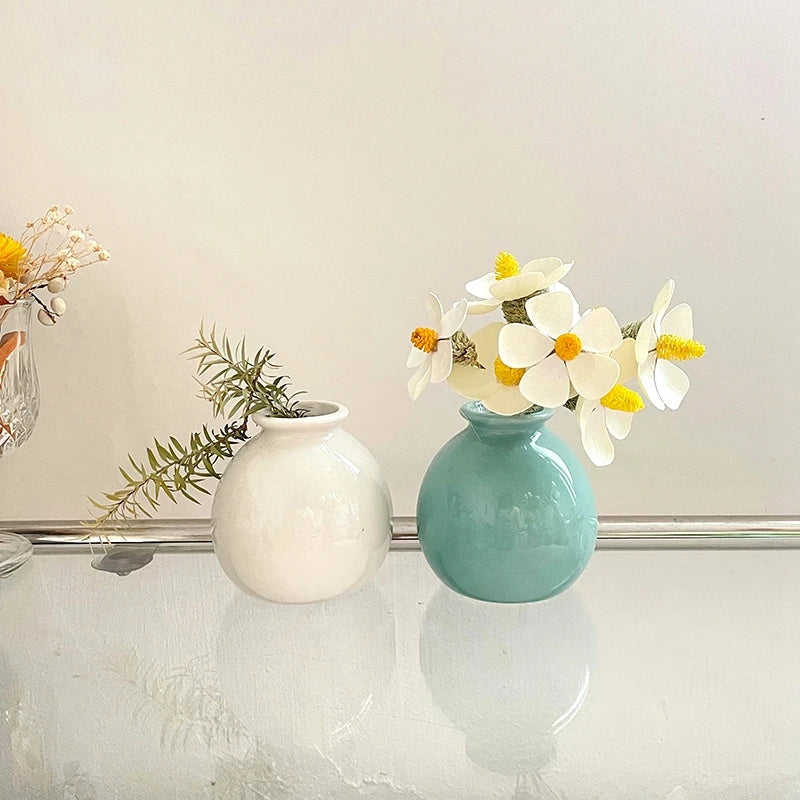 Mini Pastel Vase